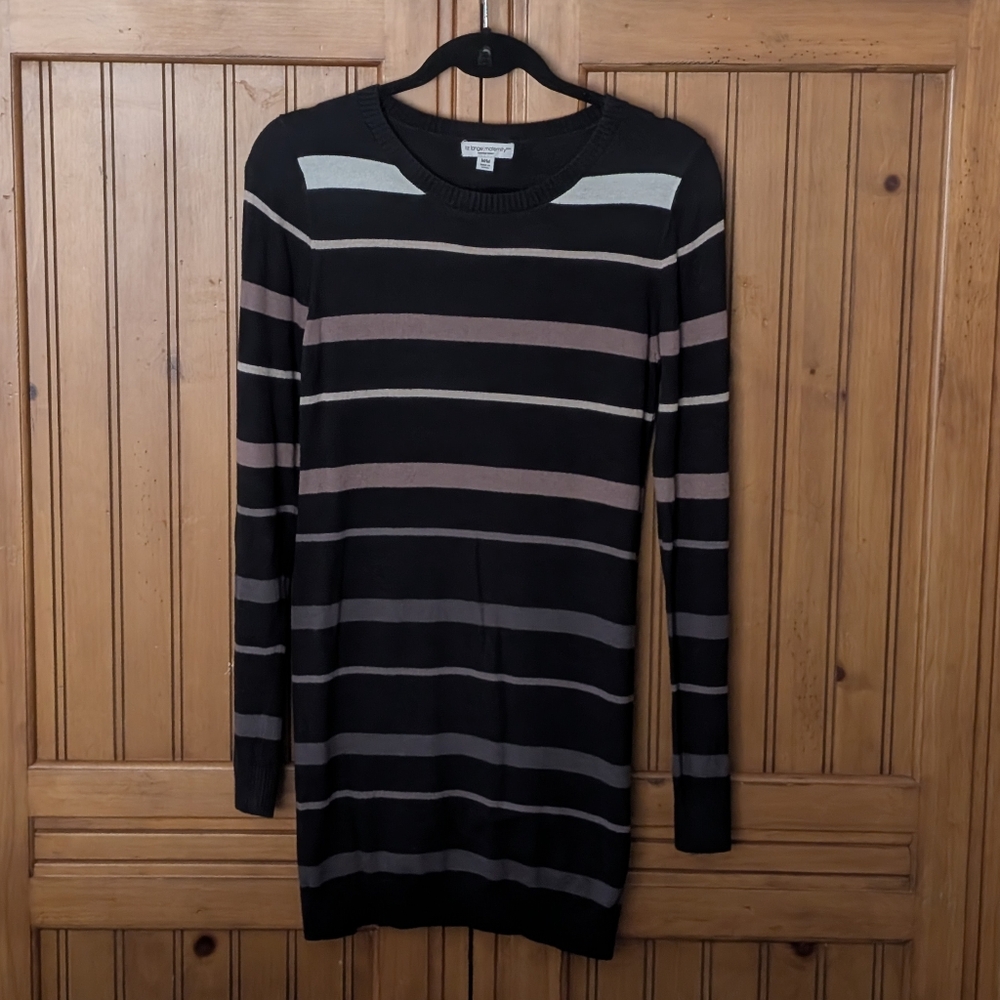 Liz Lange Maternity women's striped knit maternity dress